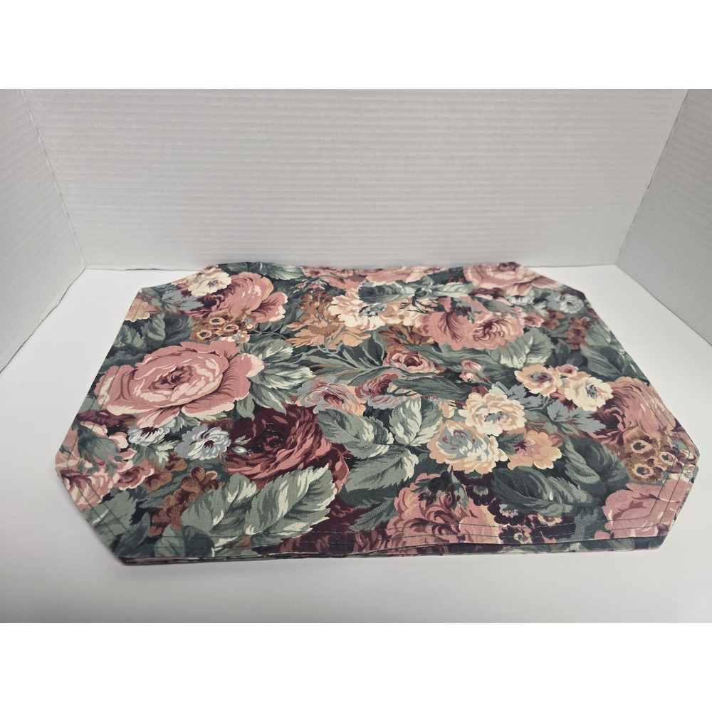 Vintage Cottagcore Floral Quilted Placemats Set of 4 Grannycore Rose Fabric